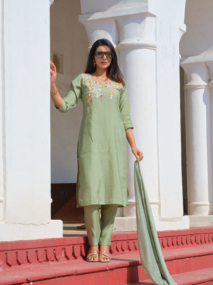 Embroidered Round Neck Straight Kurta & Trousers With Dupatta