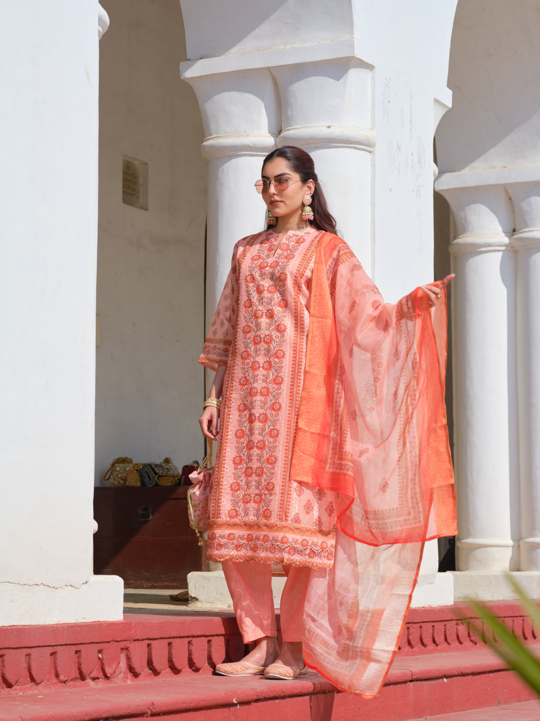 Printed Round Neck Kurta & Trousers With Dupatta