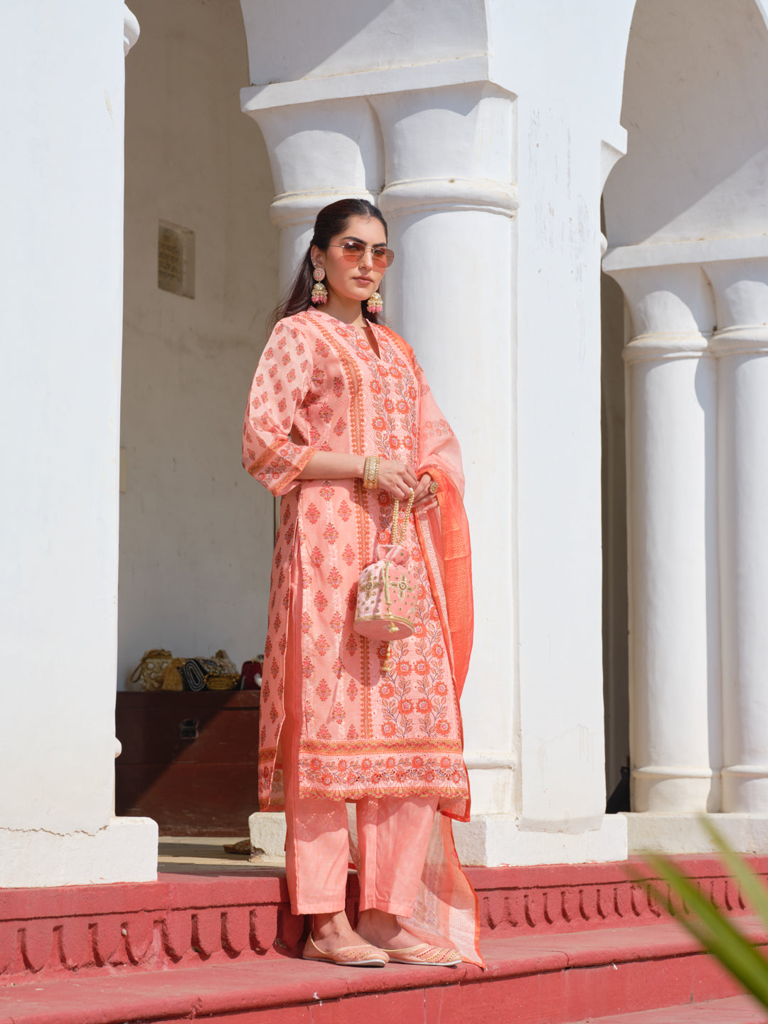 Printed Round Neck Kurta & Trousers With Dupatta