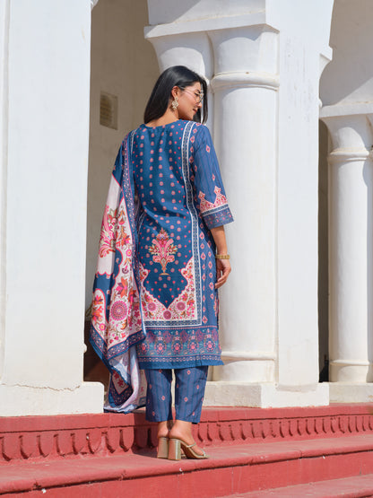 Printed Round Neck Kurta & Trousers With Dupatta