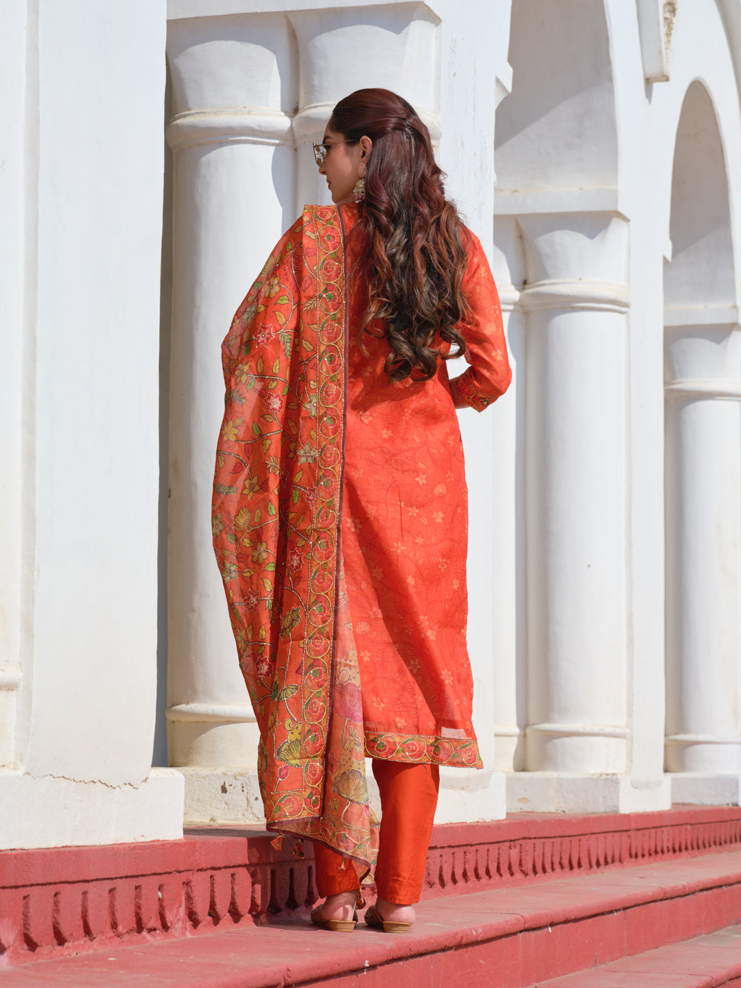 Embroidered Round Neck Straight Kurta & Trousers With Dupattta