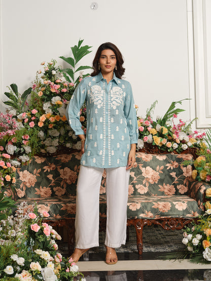 Embroidered Shirt Collar Kurta with Three-Quarter Sleeves