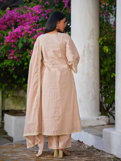 Embroidered Round Neck Kurta & Trousers Kurta Set