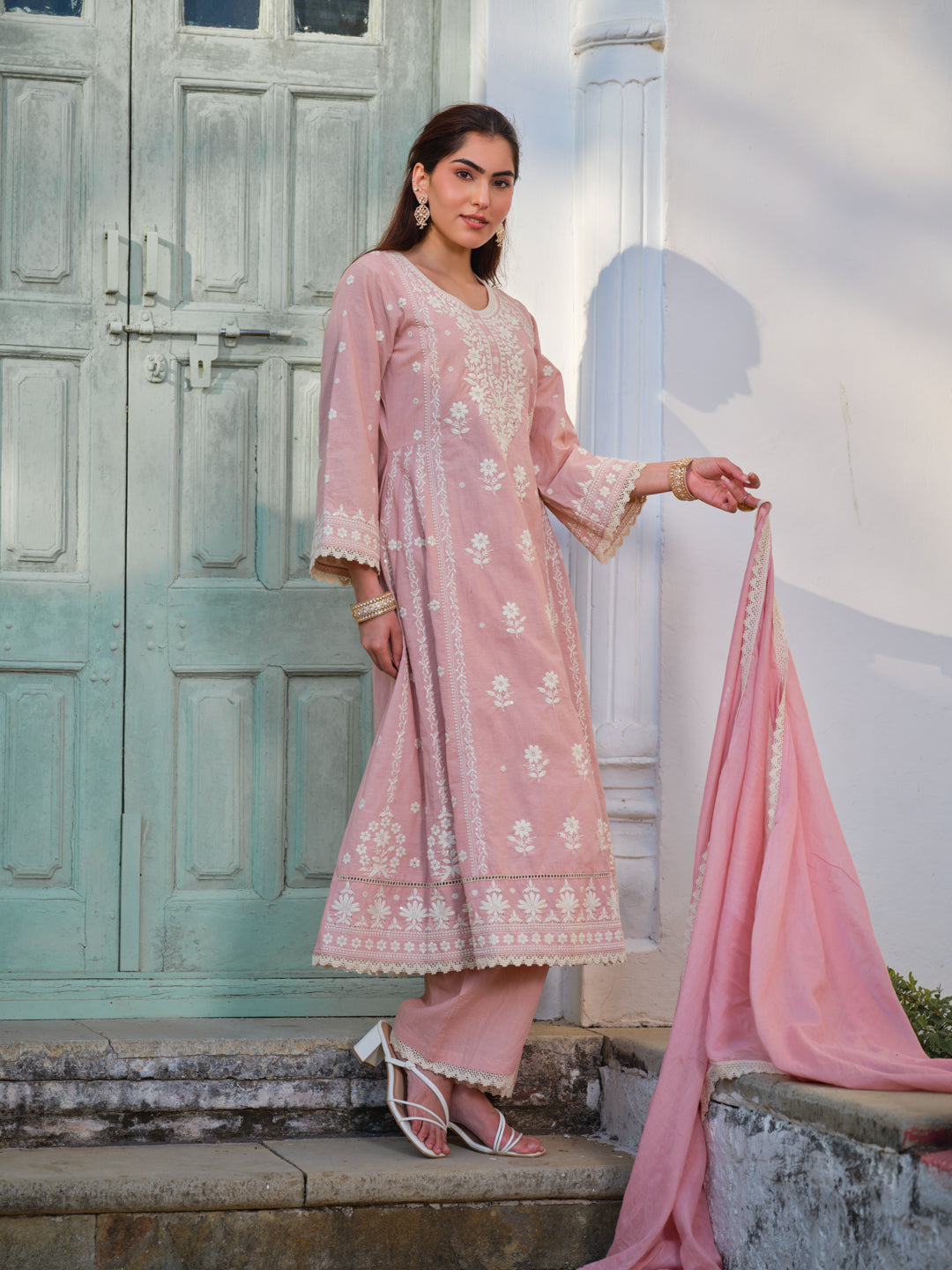 Embroidered Round Neck Kurta & Trousers Kurta Set