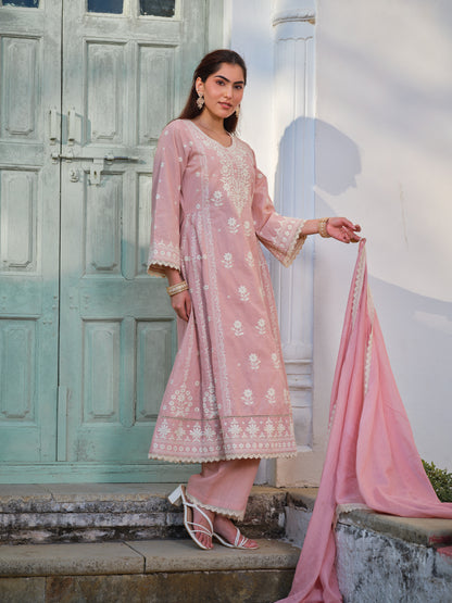 Embroidered Round Neck Kurta & Trousers Kurta Set