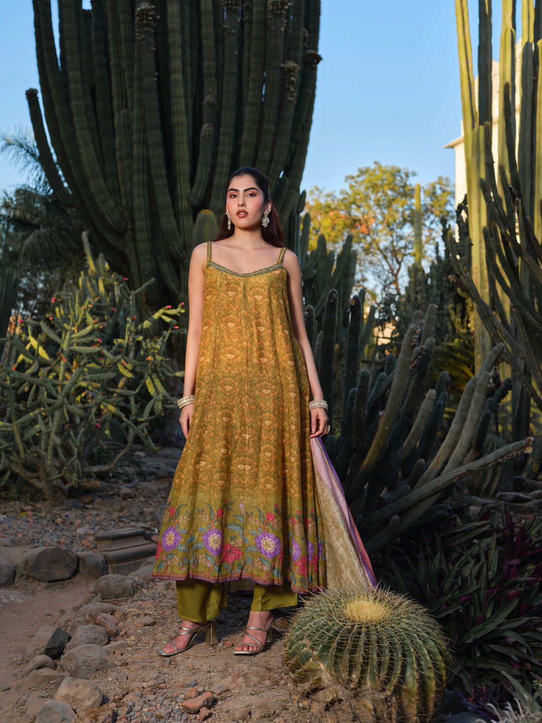 Women Floral Printed Tiered Mirror Work Kurta with Trousers & With Dupatta