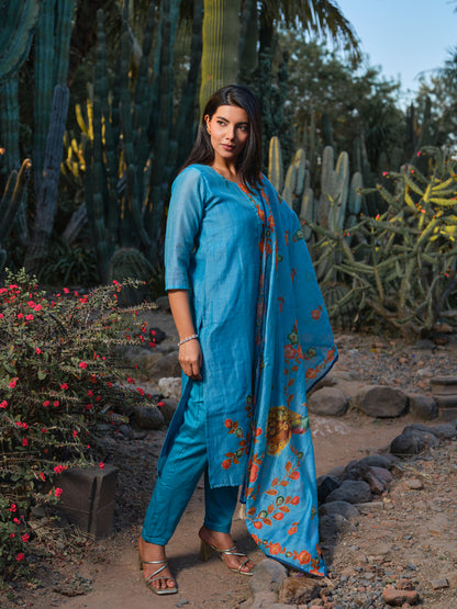 Embroidered Round Neck Straight Kurta & Trousers With Dupattta