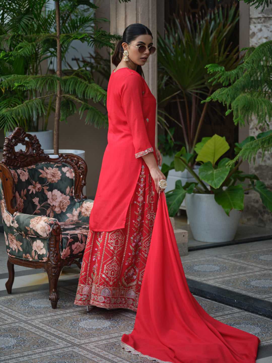 Women Ethnic Motifs Embroidered Straight Kurta & Sharara With Dupatta