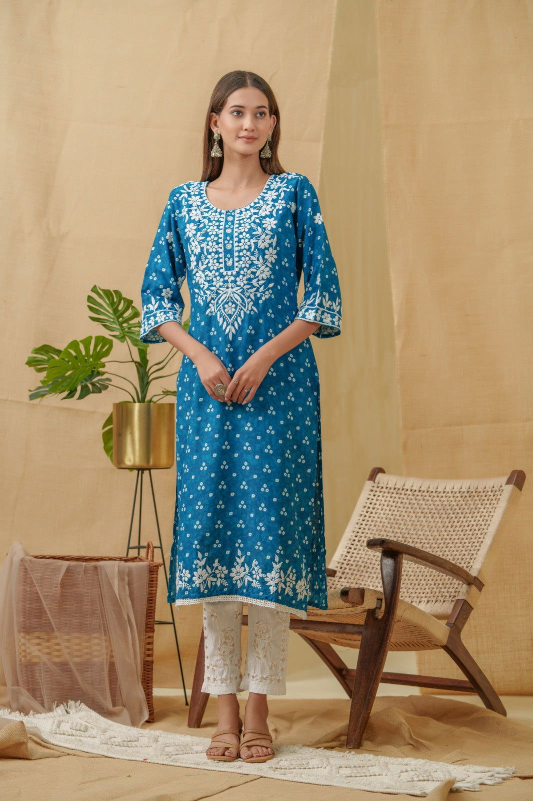 Bandhani Printed Thread Work Straight Kurta - Buy Best Ethnic Wear for Women & Girls | Daily Woman - 