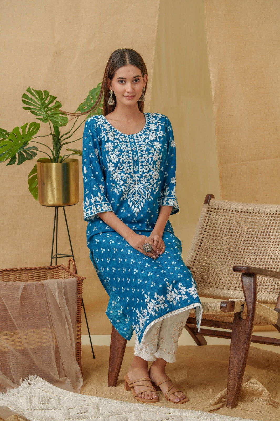 Bandhani Printed Thread Work Straight Kurta - Buy Best Ethnic Wear for Women & Girls | Daily Woman - 