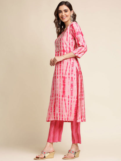 Blue Ethnic Motifs Printed Gotta Patti Straight Kurta With Trouser & Dupatta - Buy Best Ethnic Wear for Women & Girls | Daily Woman - 