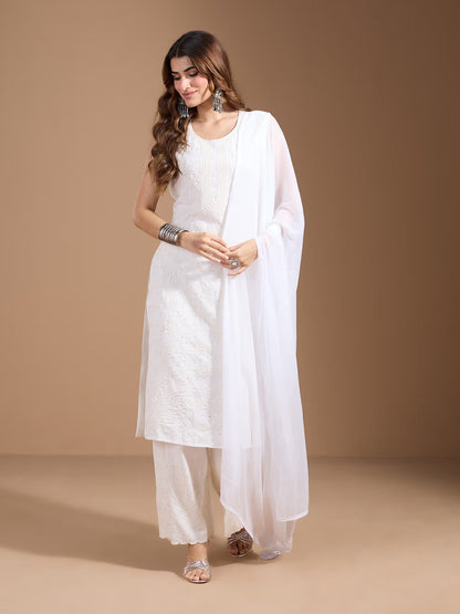 Embroidered Straight Kurta With Trouser & Dupatta - Buy Best Ethnic Wear for Women & Girls | Daily Woman - 