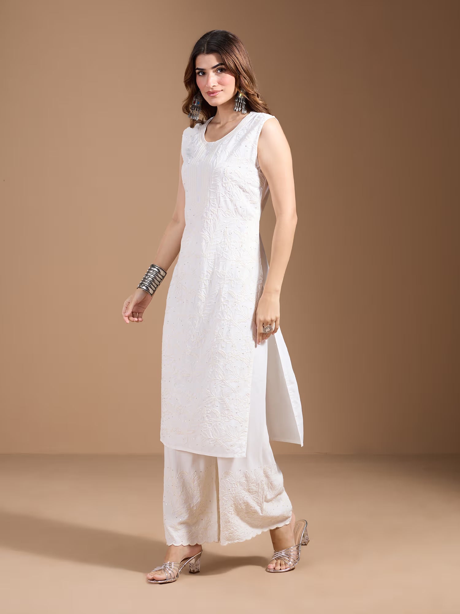 Embroidered Straight Kurta With Trouser & Dupatta - Buy Best Ethnic Wear for Women & Girls | Daily Woman - 