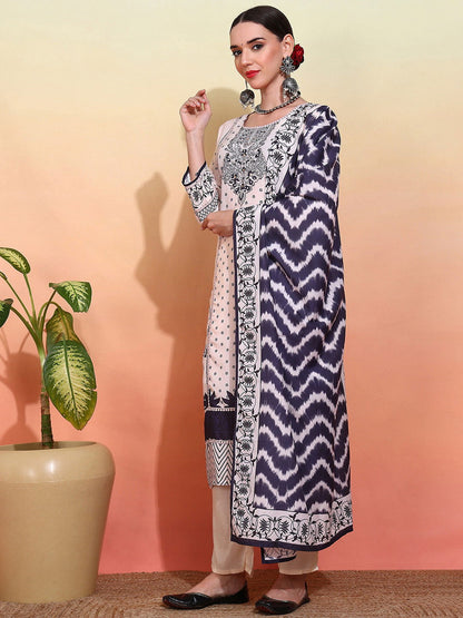Ethnic Motif Embroidered Kurta & Trouser With Dupatta - Buy Best Ethnic Wear for Women & Girls | Daily Woman - 