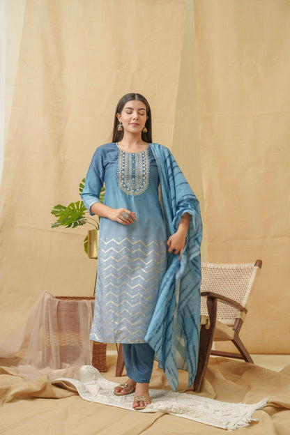 Ethnic Motifs Embroidered Kurta With Trousers & Dupatta - Buy Best Ethnic Wear for Women & Girls | Daily Woman - 
