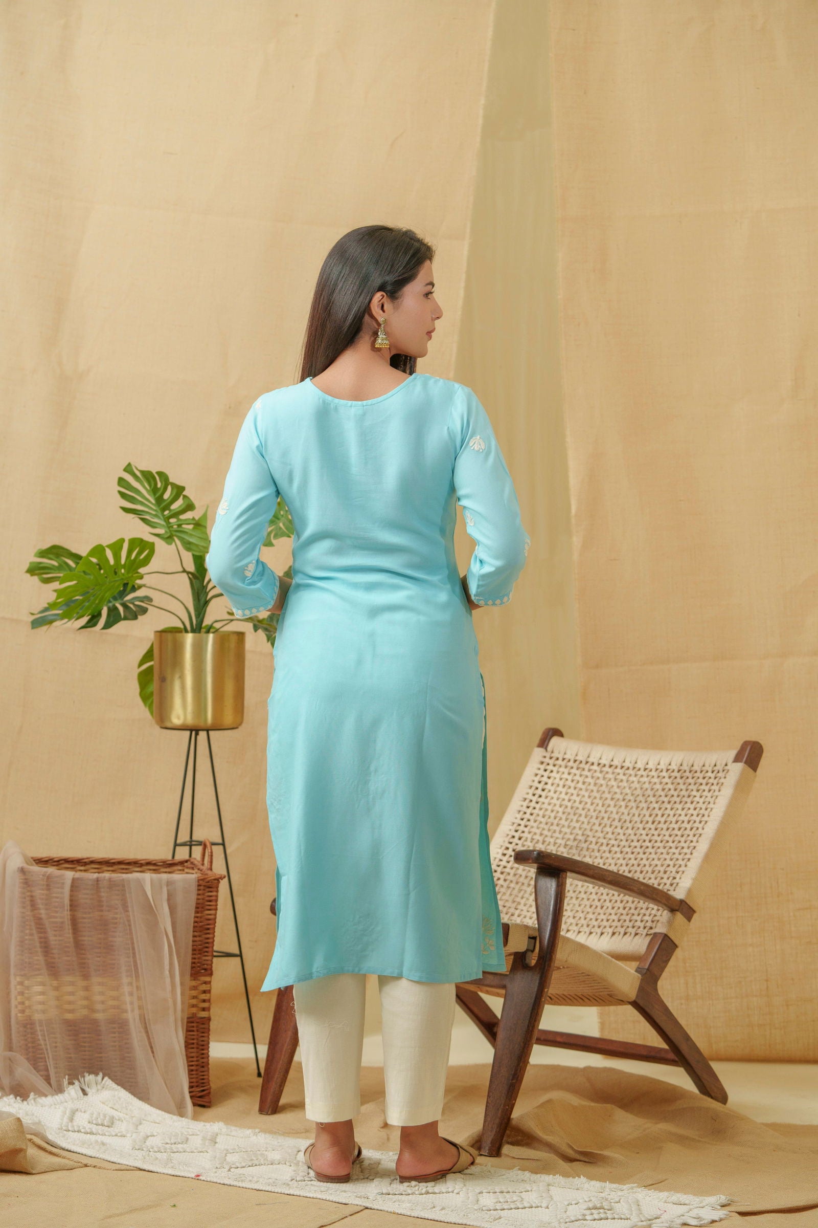 Ethnic Motifs Embroidered Straight Kurta - Buy Best Ethnic Wear for Women & Girls | Daily Woman - 