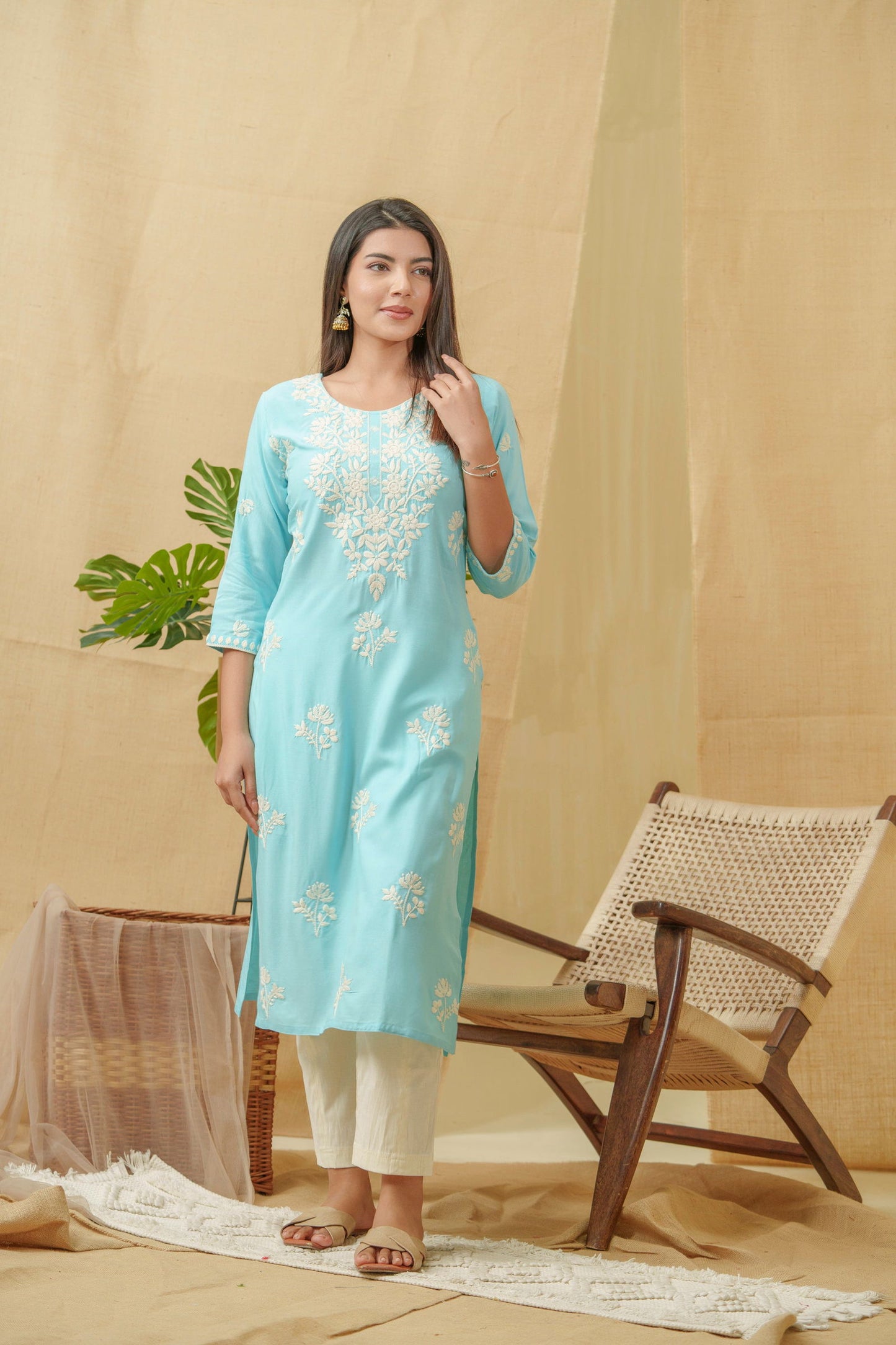 Ethnic Motifs Embroidered Straight Kurta - Buy Best Ethnic Wear for Women & Girls | Daily Woman - 