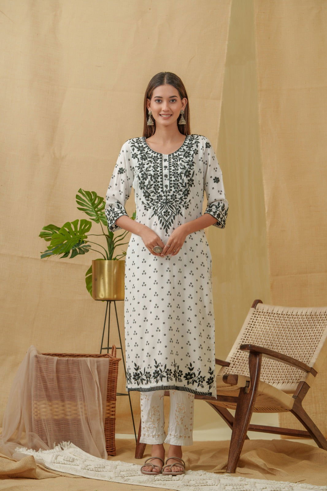Ethnic Motifs Embroidered Straight Kurta - Buy Best Ethnic Wear for Women & Girls | Daily Woman - 