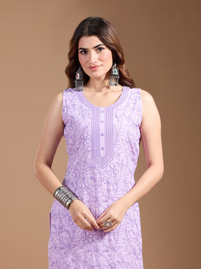 Floral Embroidered Kurta & Trouser With Dupatta - Buy Best Ethnic Wear for Women & Girls | Daily Woman - 