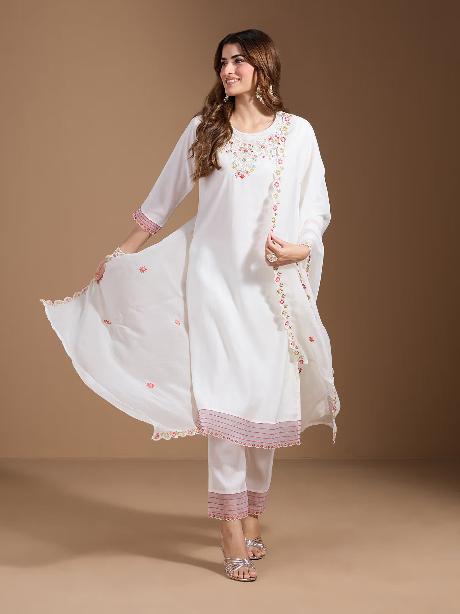 Floral Embroidered Kurta & Trouser With Dupatta - Buy Best Ethnic Wear for Women & Girls | Daily Woman - 