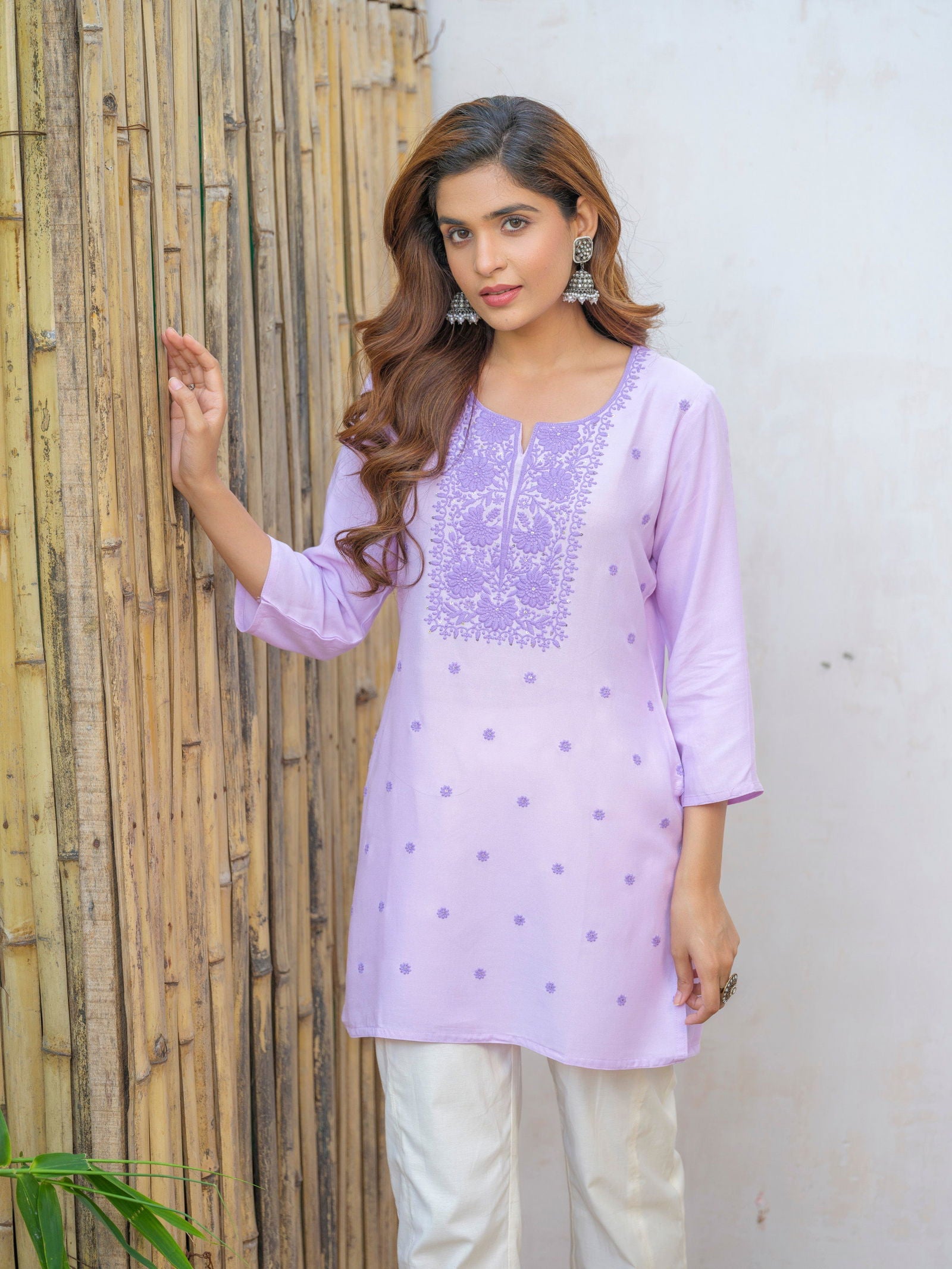 Floral Embroidered Sequinned Staright Kurti - Buy Best Ethnic Wear for Women & Girls | Daily Woman - 