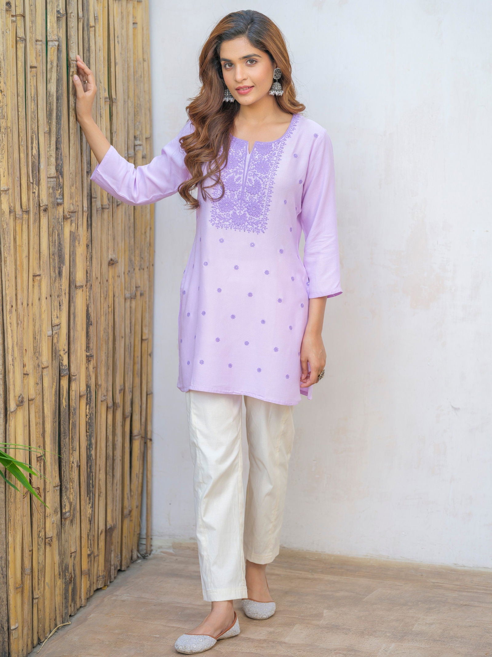 Floral Embroidered Sequinned Staright Kurti - Buy Best Ethnic Wear for Women & Girls | Daily Woman - 