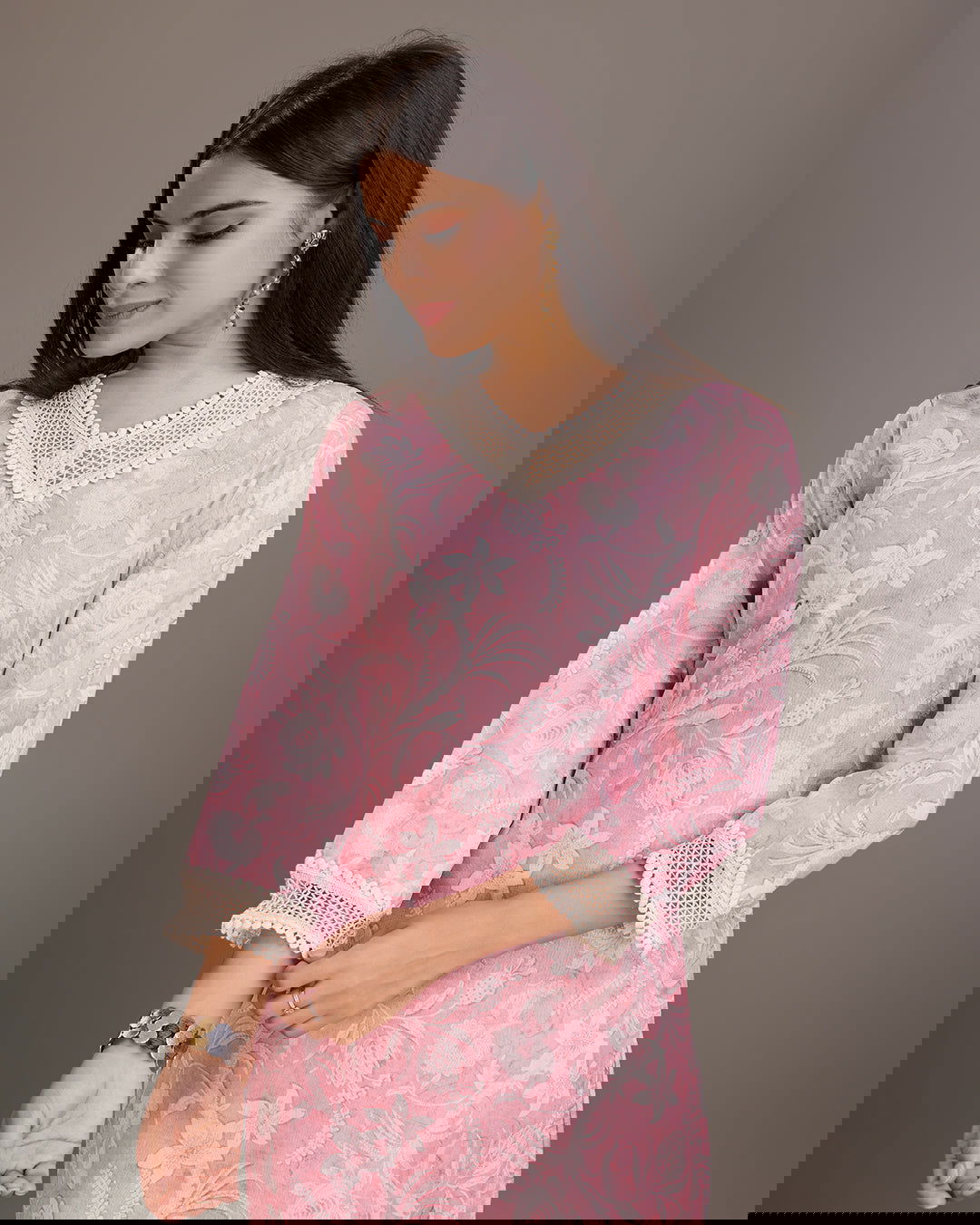 Floral Printed Linen Yoke or Border Design Straight Kurta & Trousers - Buy Best Ethnic Wear for Women & Girls | Daily Woman - 