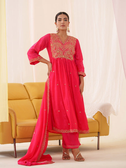 Glass Silk Pink Color Embroidered Kurta With Trousers & Dupatta - Buy Best Ethnic Wear for Women & Girls | Daily Woman - 