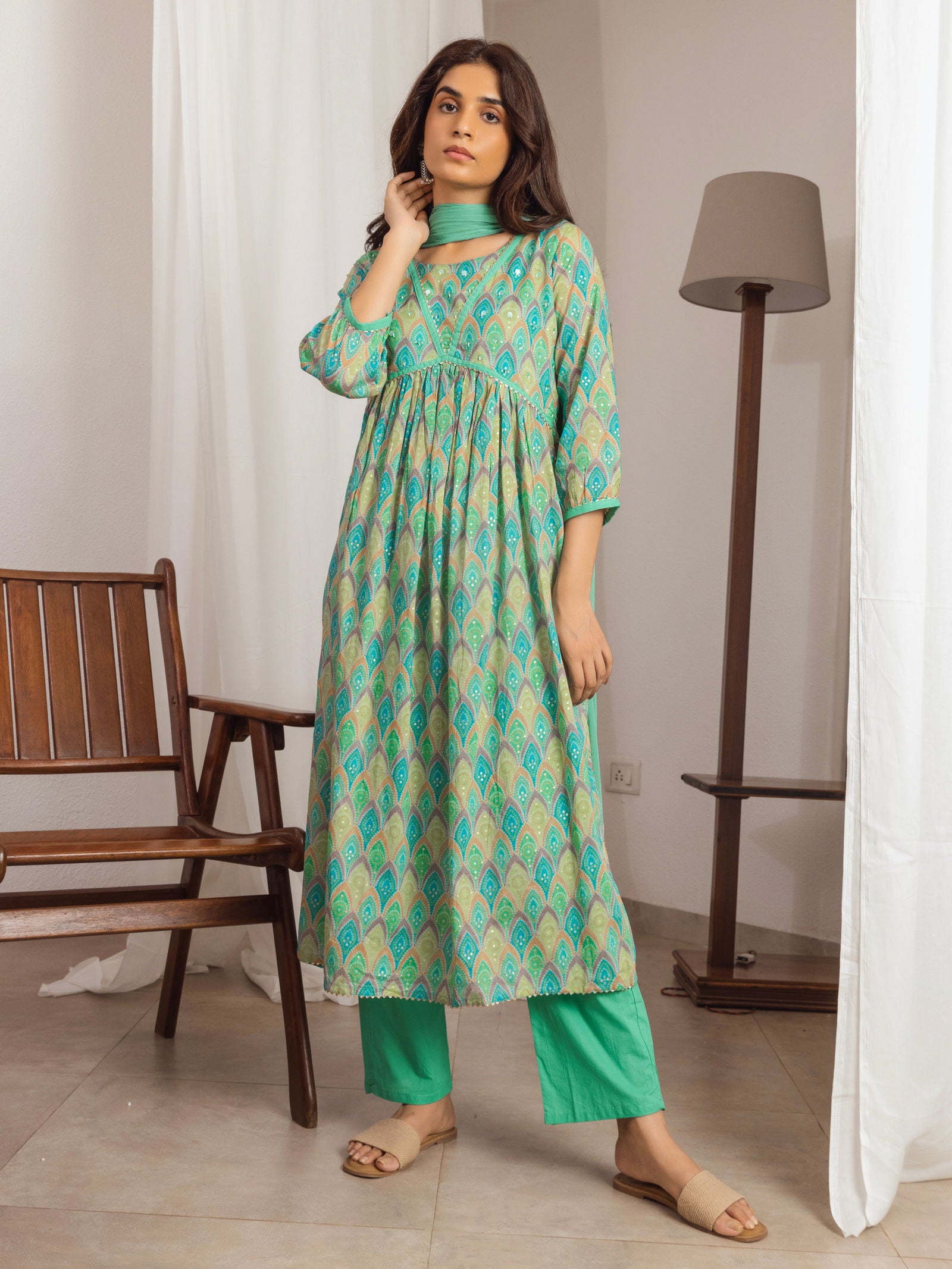 Green Bandhani Printed A-Line Kurta and Trousers With Dupatta - Buy Best Ethnic Wear for Women & Girls | Daily Woman - 