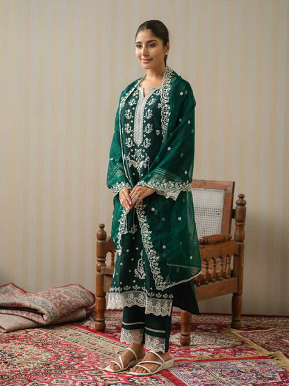 Green Embroidered Woven Design Straight Kurta and Trousers With Dupatta - Buy Best Ethnic Wear for Women & Girls | Daily Woman - 