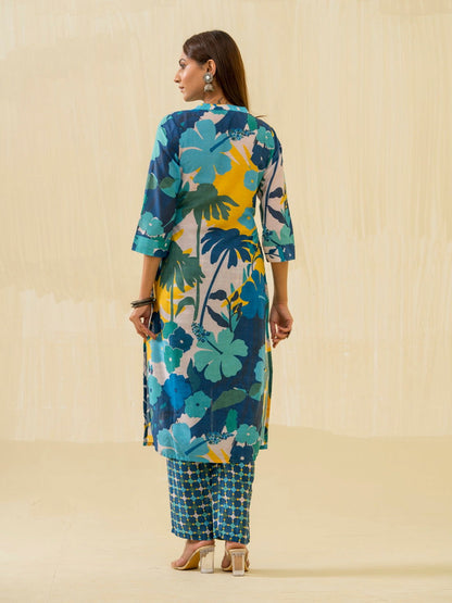 Green Floral Printed Straight Kurta and Trousers - Buy Best Ethnic Wear for Women & Girls | Daily Woman - 