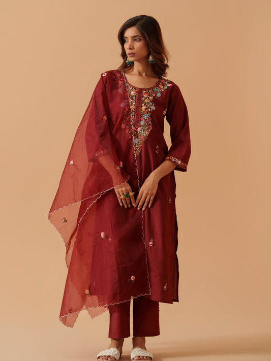 Embroidered Straight Kurta Trousers With Dupatta