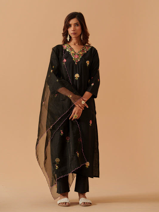 Floral Embroidered V-Neck Straight Kurta With Trousers & Dupatta