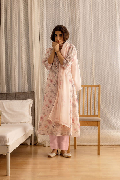 Linen Peach & Pink Floral Printed Flared Kurta With Trouser & Dupatta - Buy Best Ethnic Wear for Women & Girls | Daily Woman - 