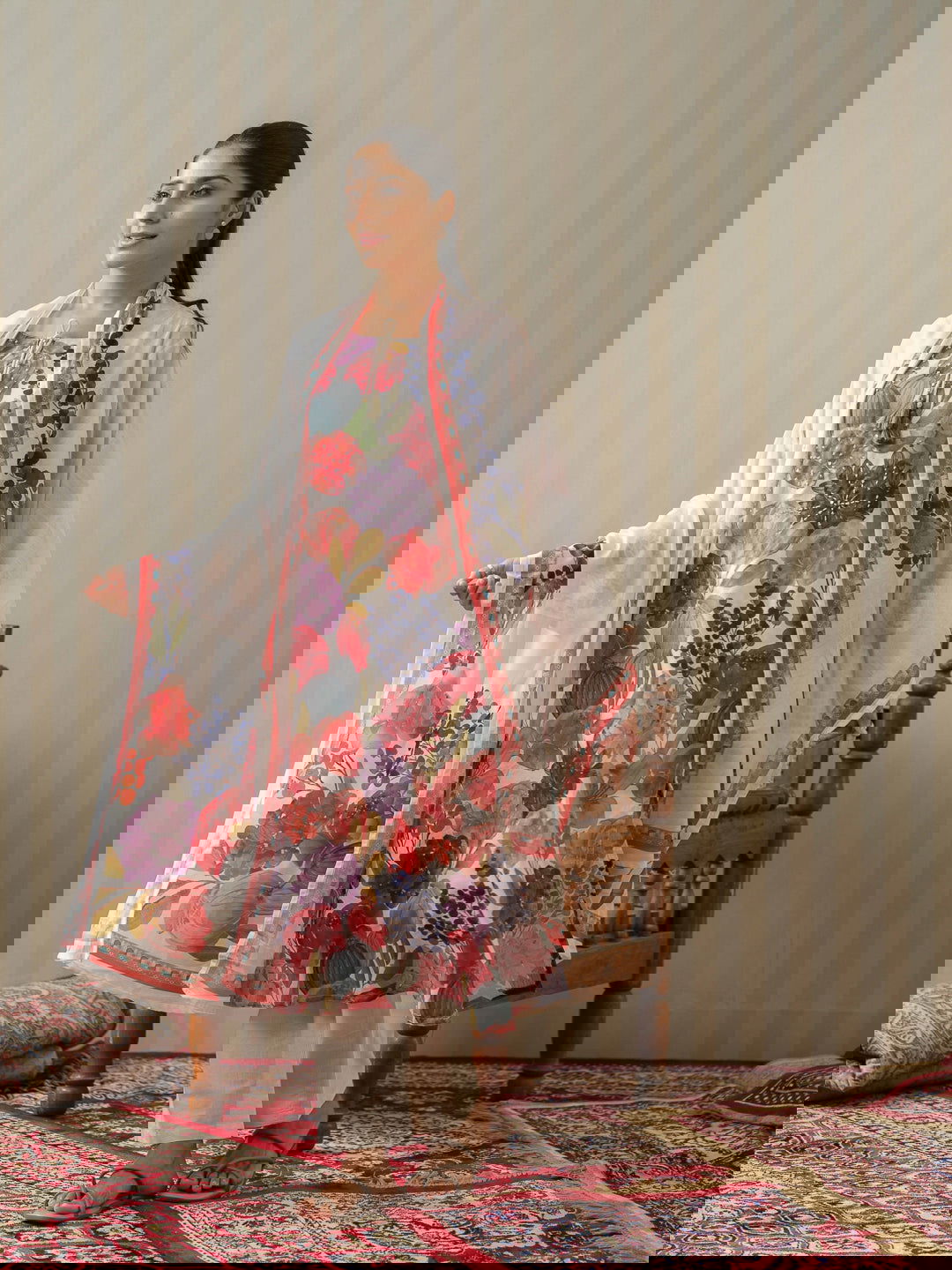 Linen White Printed Floral Straight Kurta and Trousers With Dupatta - Buy Best Ethnic Wear for Women & Girls | Daily Woman - 