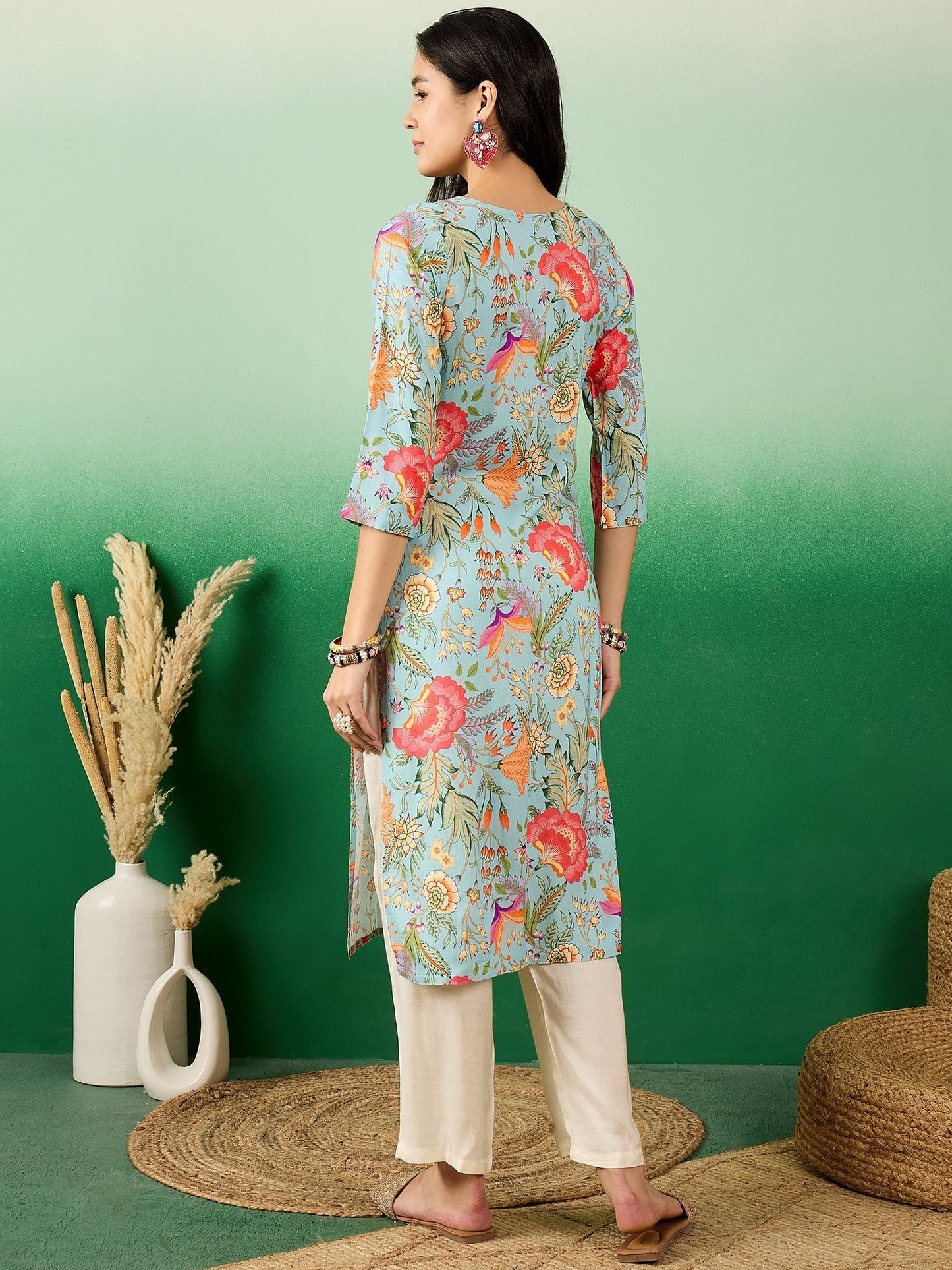 Notch Neck Floral-Printed Straight Kurtas - Buy Best Ethnic Wear for Women & Girls | Daily Woman - 