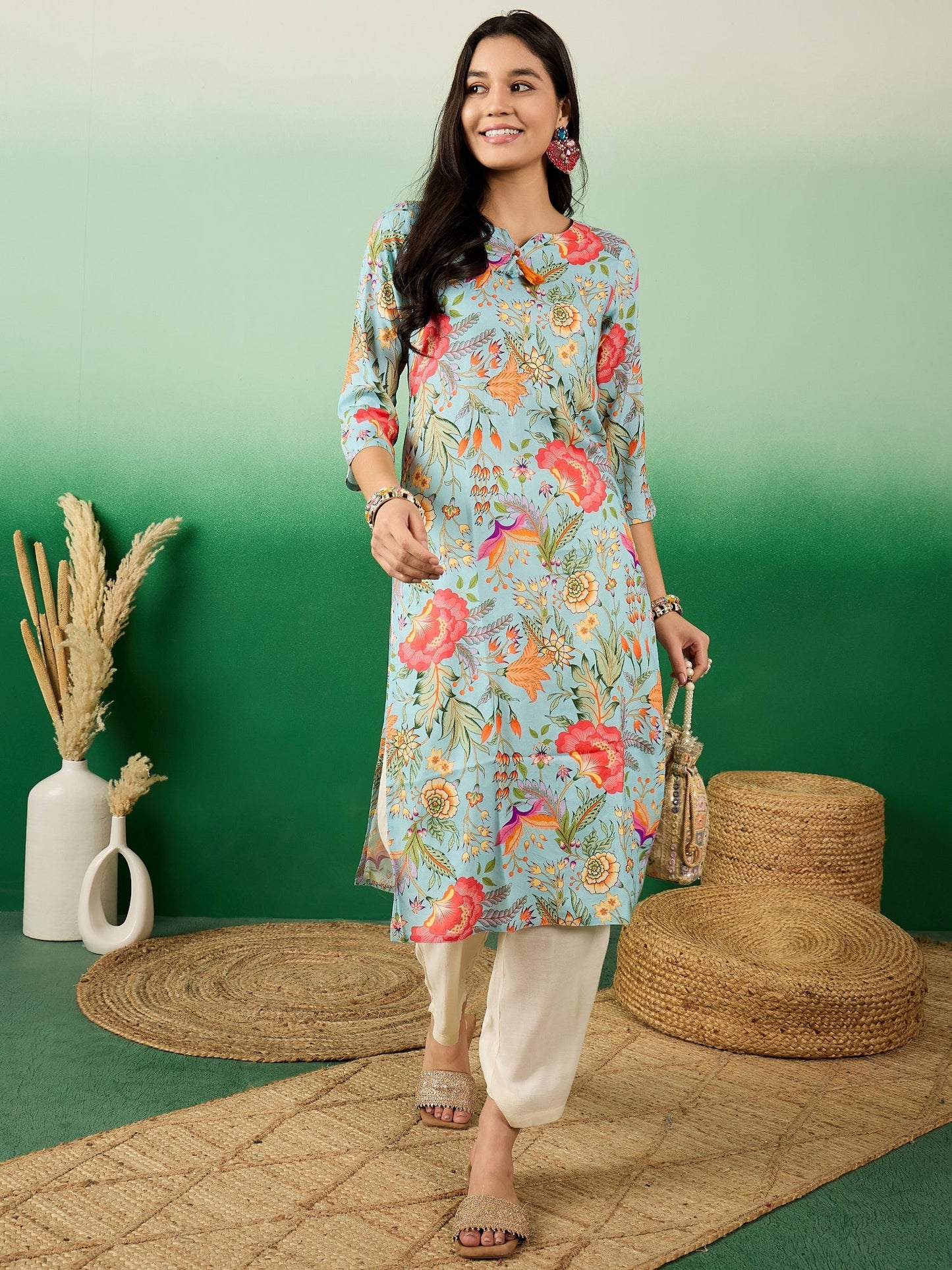 Notch Neck Floral-Printed Straight Kurtas - Buy Best Ethnic Wear for Women & Girls | Daily Woman - 