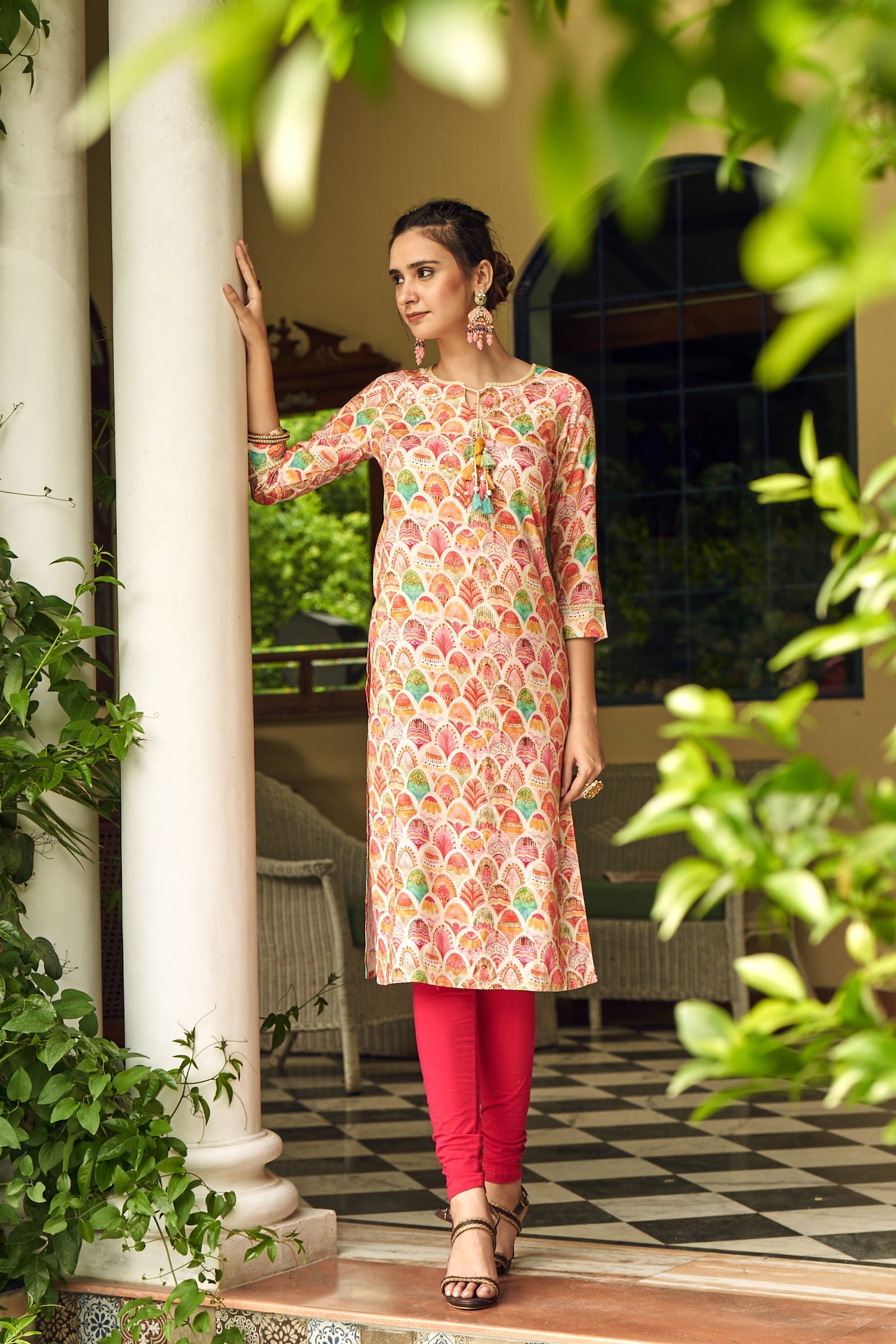 Off-White & Orange Ethnic Motifs Printed Tie-Up Neck Straight Kurta - Buy Best Ethnic Wear for Women & Girls | Daily Woman - 