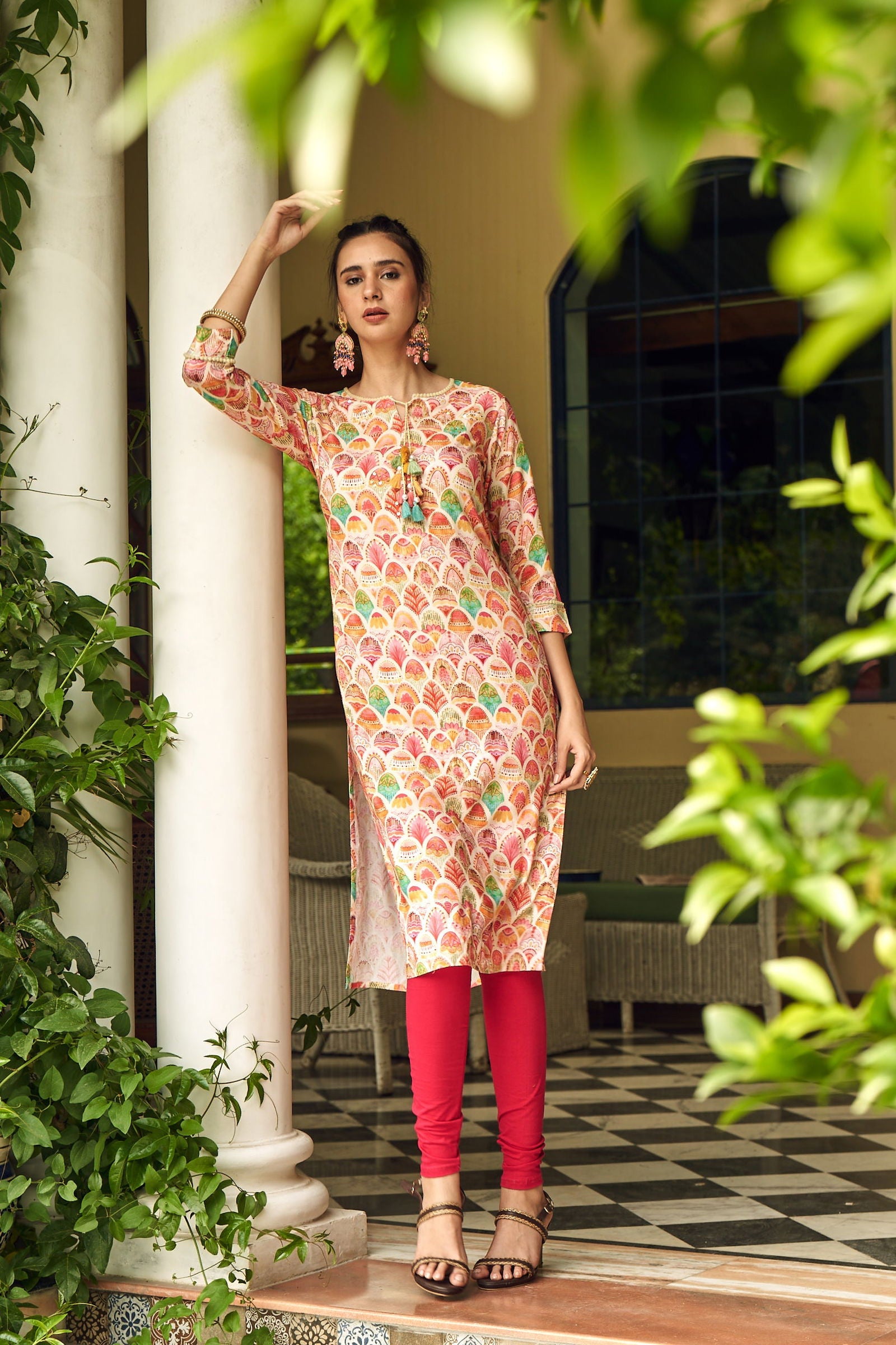 Off-White & Orange Ethnic Motifs Printed Tie-Up Neck Straight Kurta - Buy Best Ethnic Wear for Women & Girls | Daily Woman - 