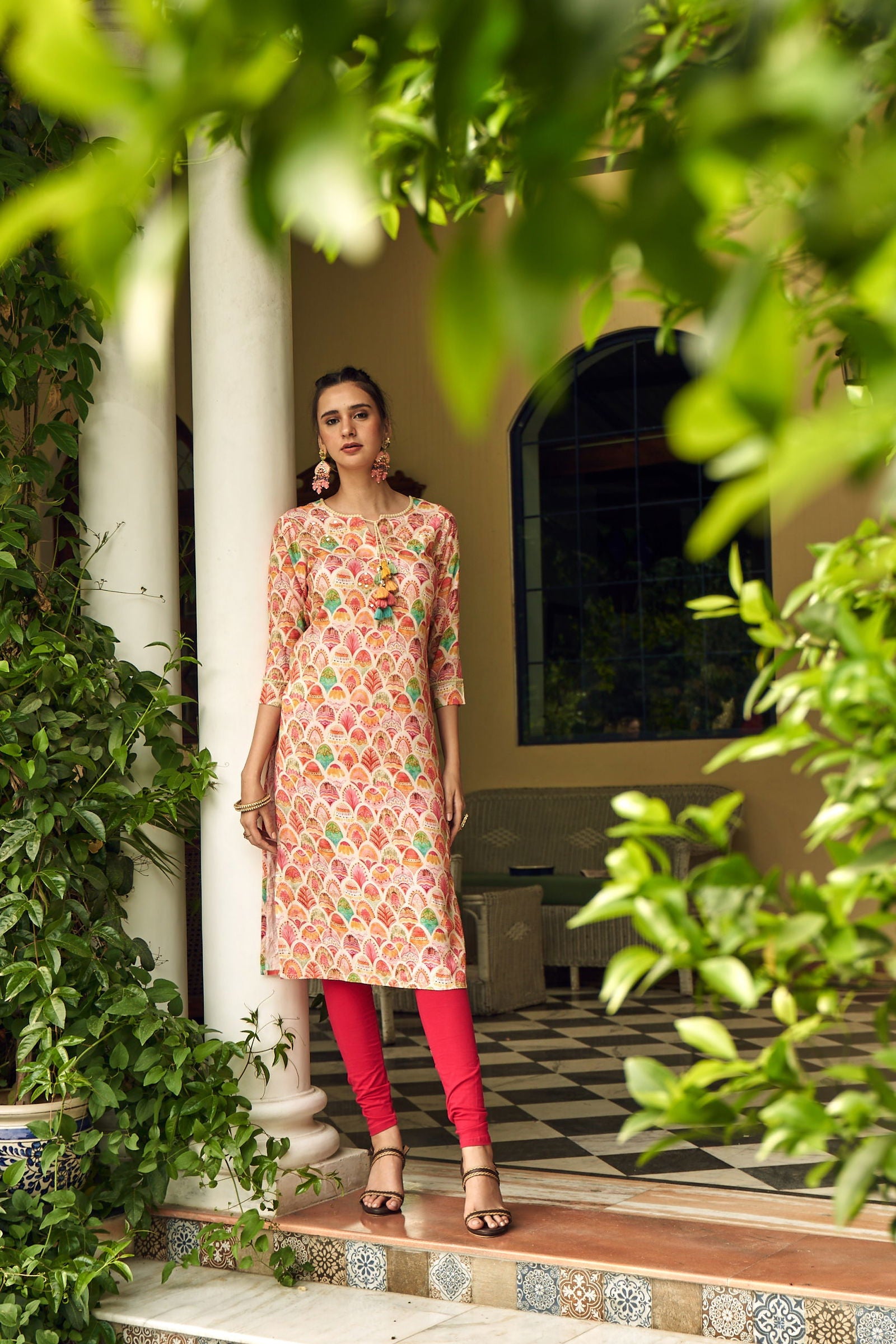 Off-White & Orange Ethnic Motifs Printed Tie-Up Neck Straight Kurta - Buy Best Ethnic Wear for Women & Girls | Daily Woman - 