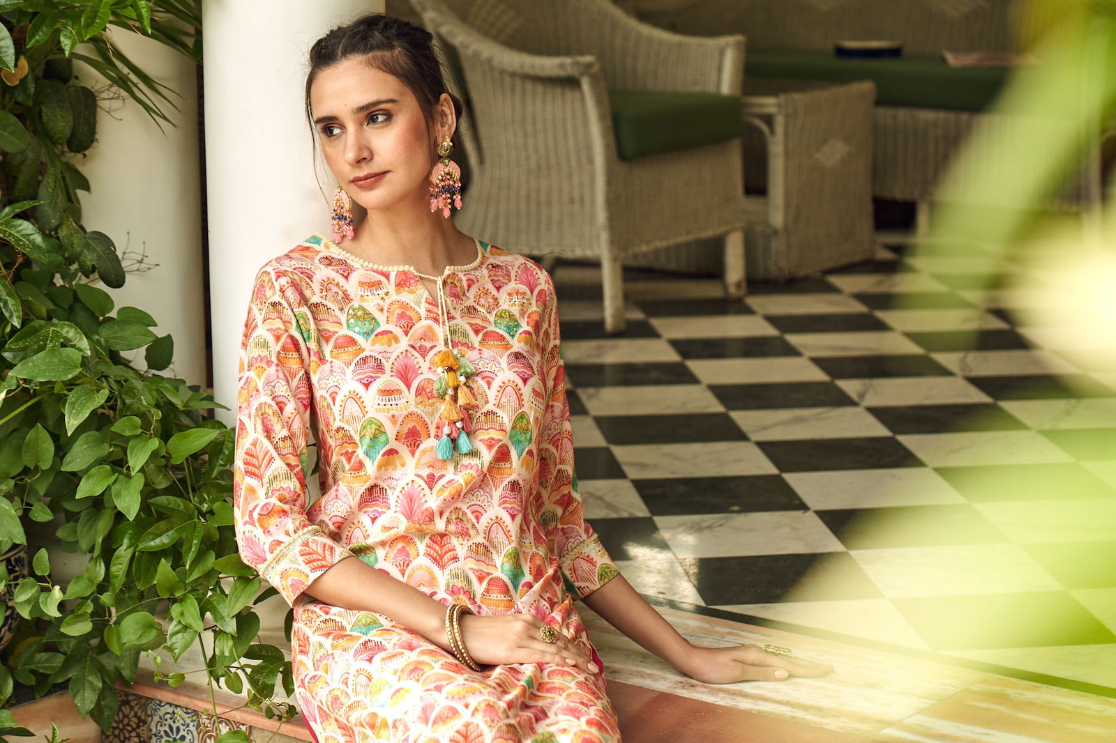 Off-White & Orange Ethnic Motifs Printed Tie-Up Neck Straight Kurta - Buy Best Ethnic Wear for Women & Girls | Daily Woman - 