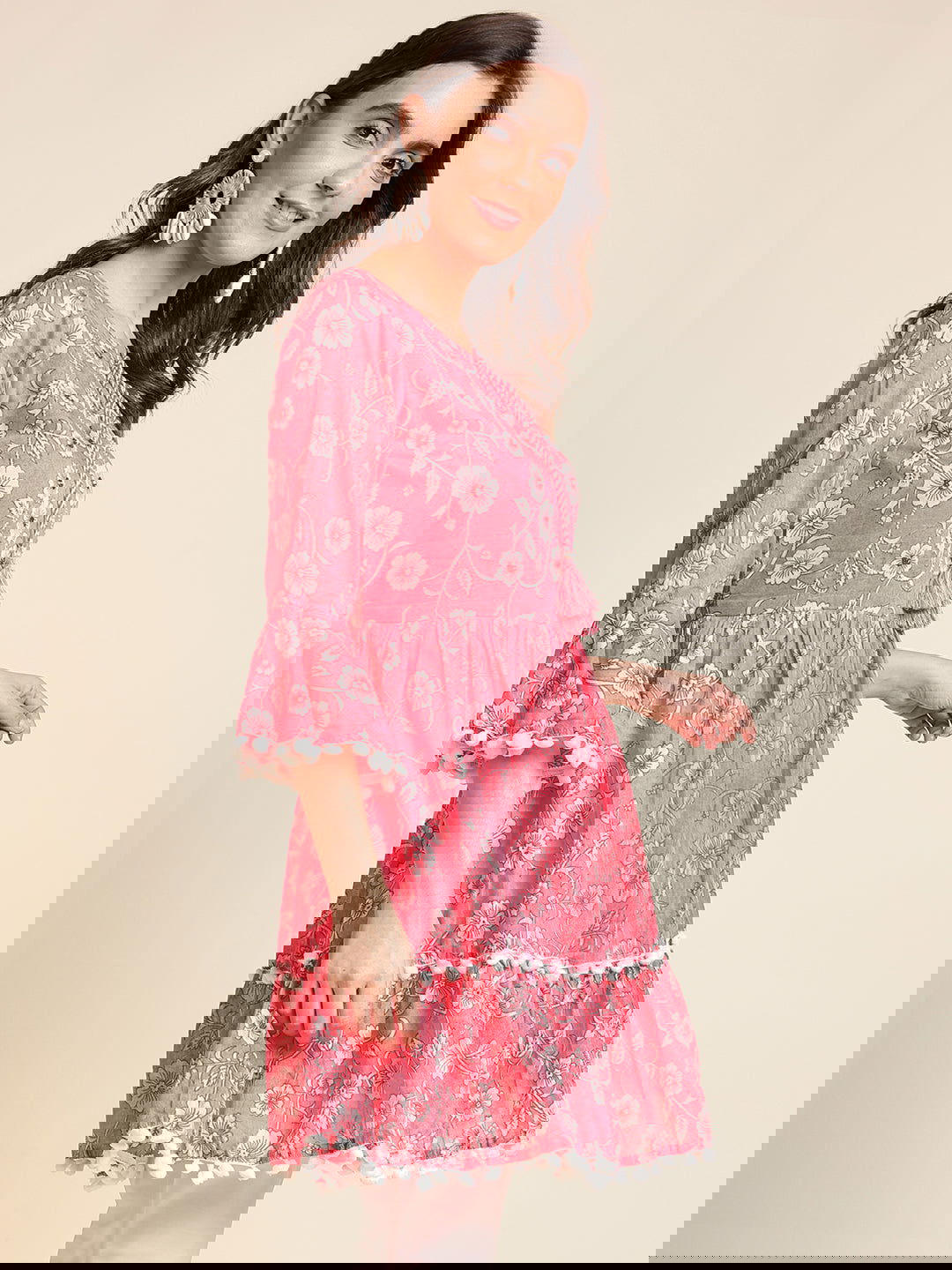 Pink & White Floral Printed A-Line Kurta - Buy Best Ethnic Wear for Women & Girls | Daily Woman - 