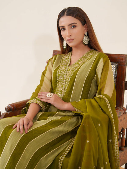 Poly Organza Woven Design Kurta With Trousers & Dupatta - Buy Best Ethnic Wear for Women & Girls | Daily Woman - 