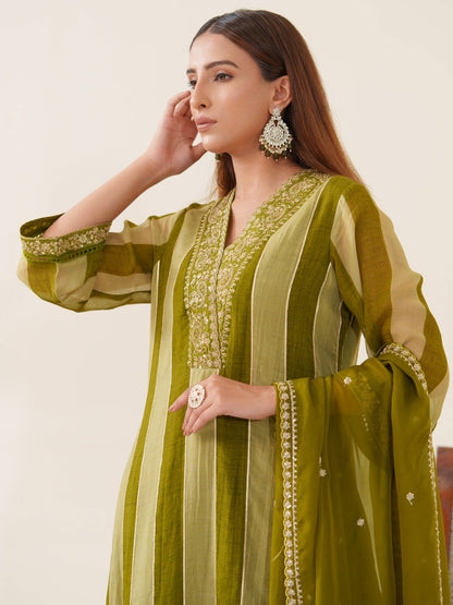 Poly Organza Woven Design Kurta With Trousers & Dupatta - Buy Best Ethnic Wear for Women & Girls | Daily Woman - 