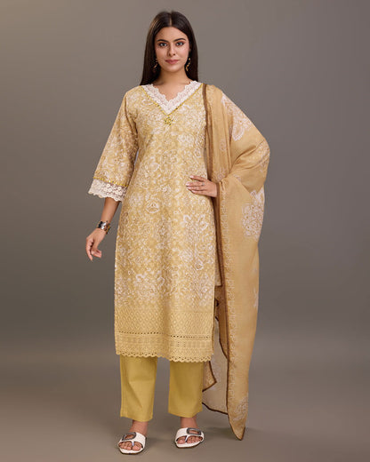 Printed Embroidered Yoke Or Border Design Kurta Set - Buy Best Ethnic Wear for Women & Girls | Daily Woman - 
