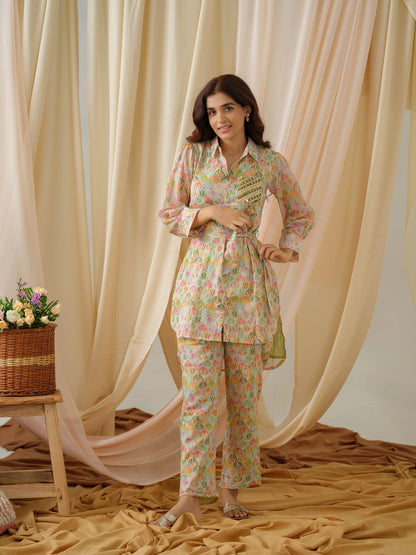 Printed Shirt Collar Pure Cotton Tunic With Trousers - Buy Best Ethnic Wear for Women & Girls | Daily Woman - 