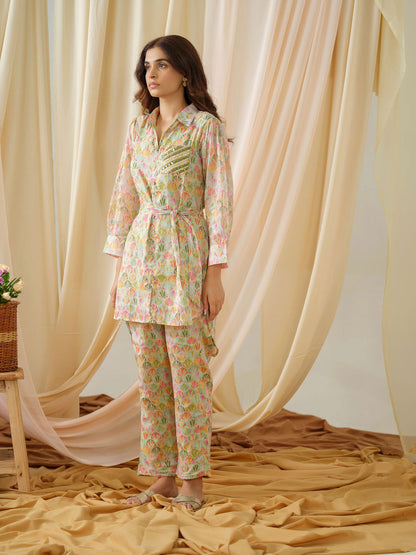 Printed Shirt Collar Pure Cotton Tunic With Trousers - Buy Best Ethnic Wear for Women & Girls | Daily Woman - 