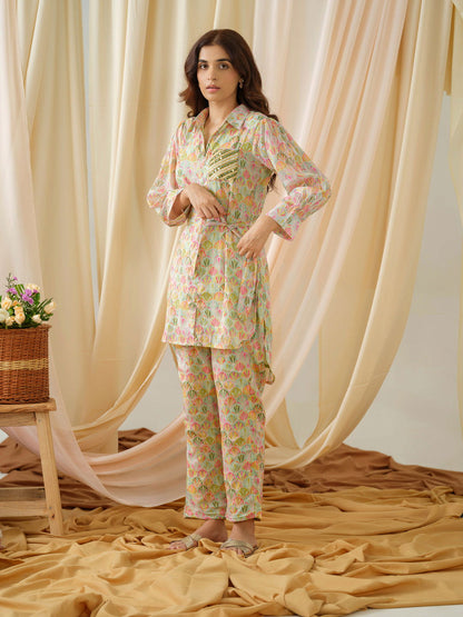Printed Shirt Collar Pure Cotton Tunic With Trousers - Buy Best Ethnic Wear for Women & Girls | Daily Woman - 