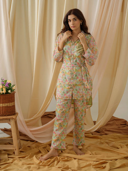 Printed Shirt Collar Pure Cotton Tunic With Trousers - Buy Best Ethnic Wear for Women & Girls | Daily Woman - 