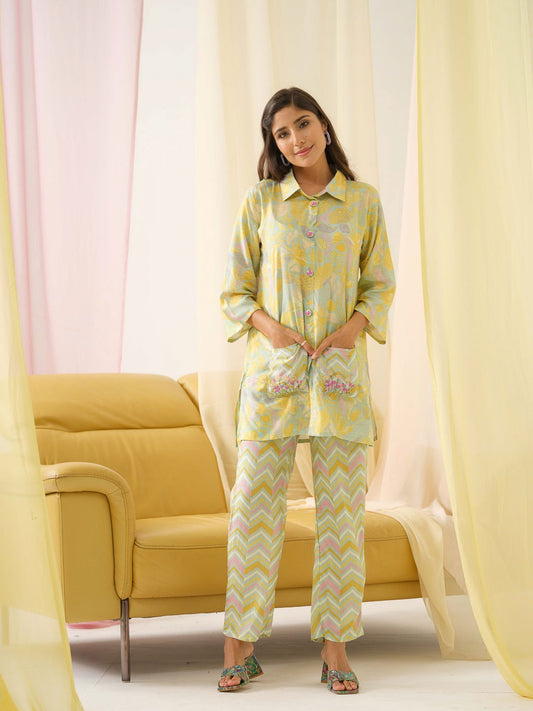 Printed Shirt & Trouser Co-Ord Set - Buy Best Ethnic Wear for Women & Girls | Daily Woman -